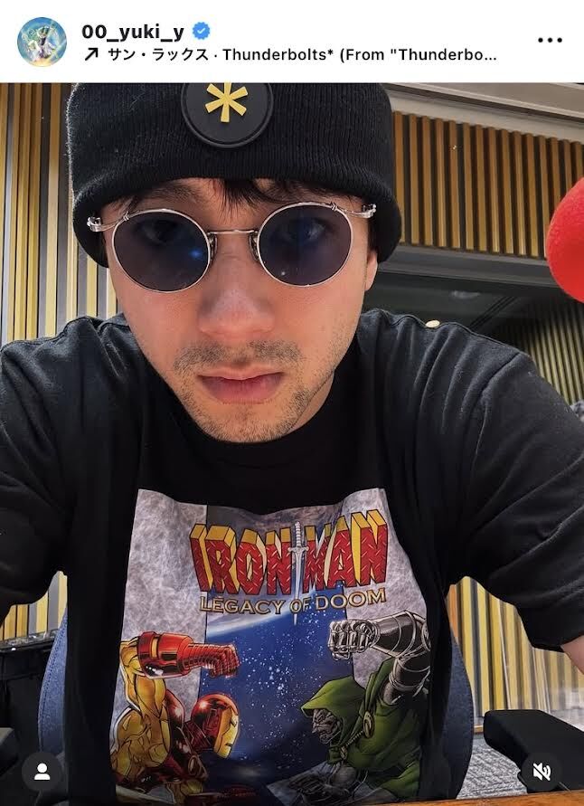 山田裕貴、黒ニット帽×黒サングラス姿×黒Tシャツの自撮り公開