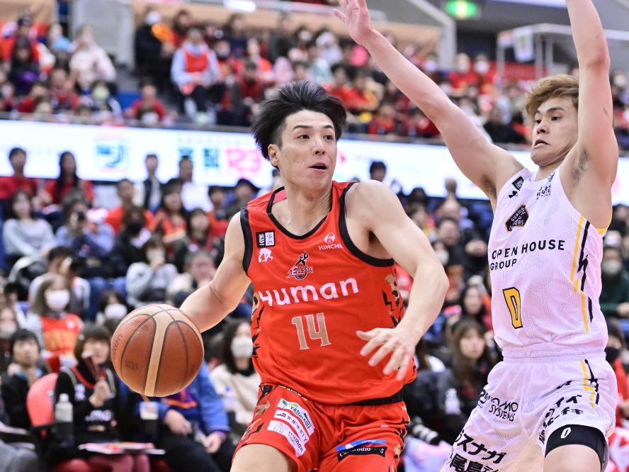 国内外の人気 大阪エヴェッサ生え抜きの橋本拓哉、右アキレス腱断裂からの復帰 ウェア