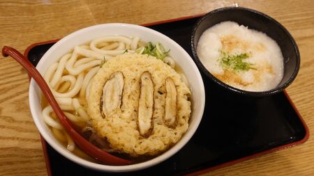 第2の「資さん」に？福岡のうどんチェーンが続々と《全国進出》する事情。カギは“うどんファミレス化”と“お得感”にあった！
