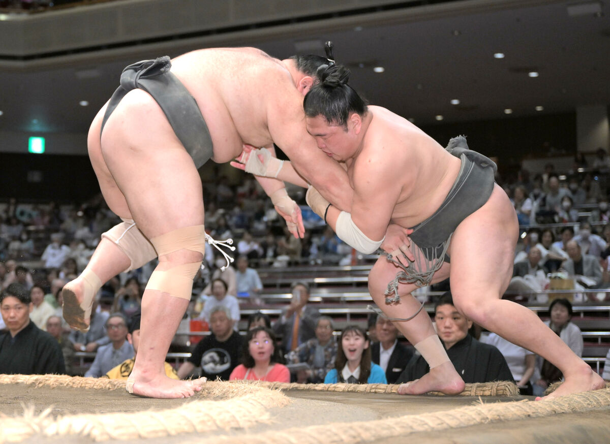 相撲 古い写真 4枚 「野刈山」、「一丿矢」、「稲山」、他