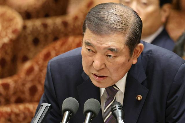 年金関連法案、政府が閣議決定　想定よりも約2カ月遅れ