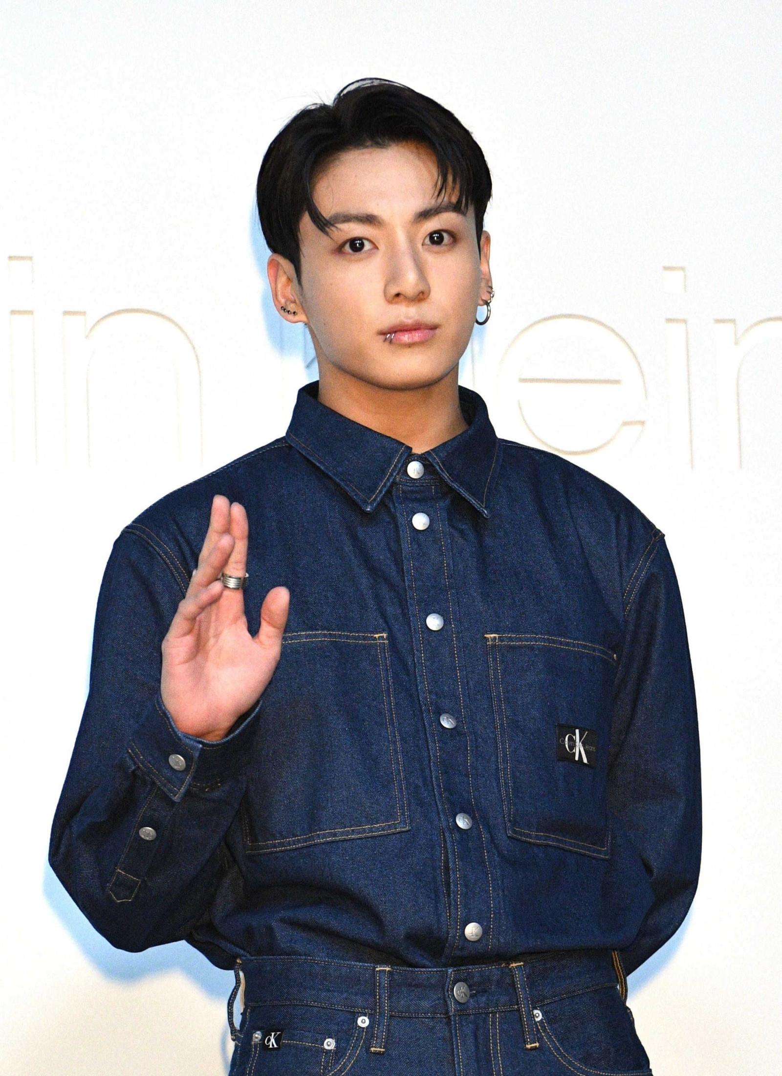 BTSジミン（JIMIN）とジョングク（JUNGKOOK）が除隊 HYBE本社前