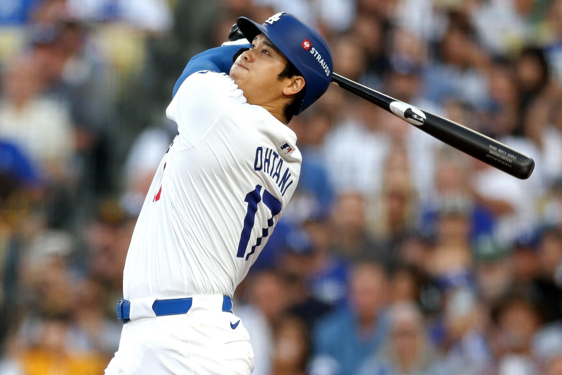 大谷翔平、14号3ラン！2戦連発に本拠地興奮 自身のボブルヘッド