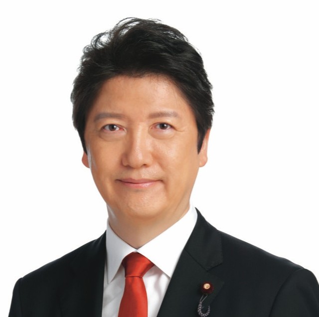 国民民主・足立康史氏「あり得ないね」フリー記者の“暴言”に撤回求める→会見での直接対決要求