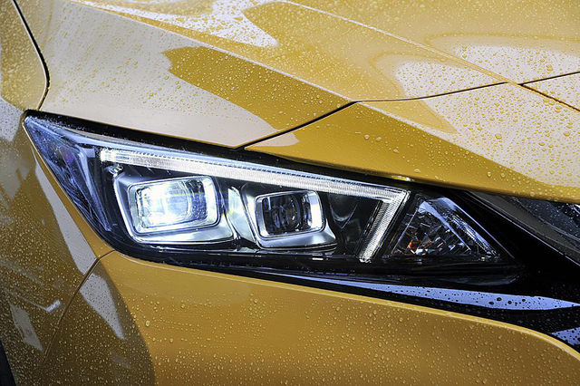 やっぱりEVの値落ちは激しい! エンジン車と残価率を比べるとEVを買いづらい理由が見えてくる やっぱりEVの値落ちは激しい! エンジン車と残価率を比べるとEVを買いづらい理由が見えてくる