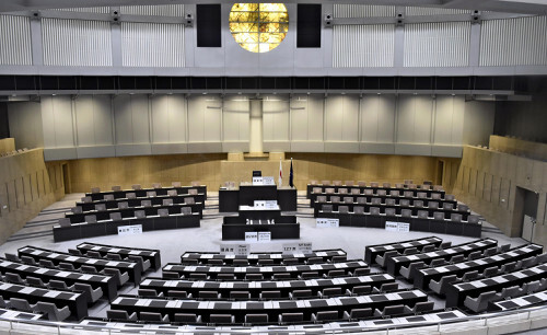 東京都議選挙の投票先「自民」低調１８％、国民民主１０％…読売情勢調査