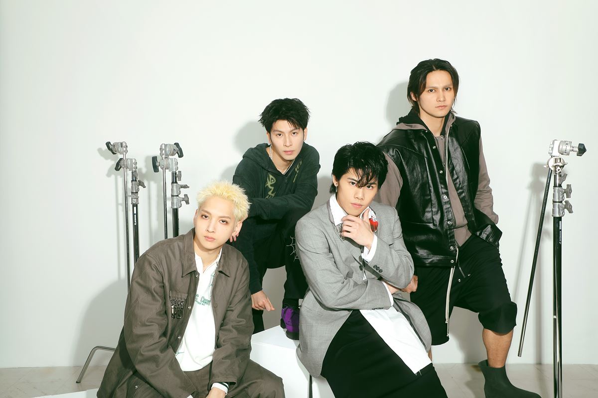長谷川慎＆龍＆鈴木昂秀＆後藤拓磨 「10年前、僕らは何者にも