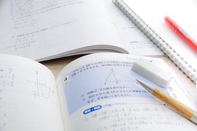 Amazon.co.jp: 四谷大塚 学校別予習シリーズ 開成への算国理社
