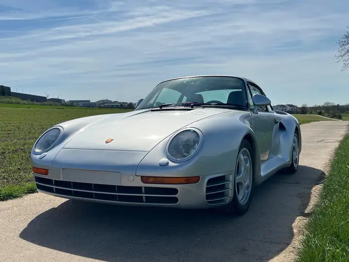 この959なんぼ？】ポルシェ製初のスーパーカー ポルシェ959発売