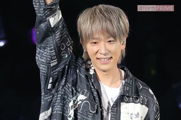 安価 ワタナベ NEWS小山慶一郎の“超高額ファンミ価格”が物議「人様の旦那にこの アイドル