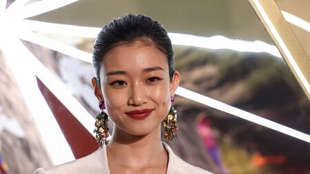 朝ドラ「あんぱん」の演技が話題、河合優実は山口百恵の“再来”なのか？ 共通する「暗さ」の魅力、異なる時代背景