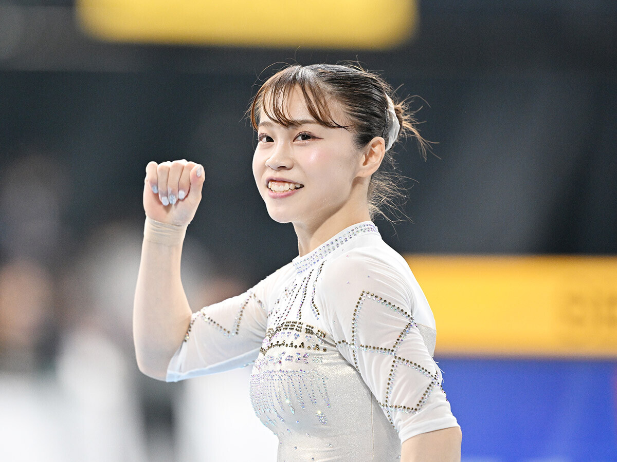 (祝　杉原愛子１０年ぶりＶ)　1997年~2019年　 体操　女子　写真　画像集 一瞬デニム！？」10年ぶりVの体操女子・杉原愛子の新型