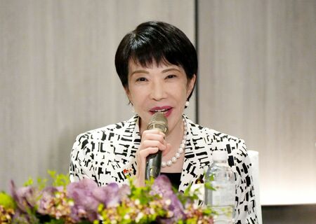 “護憲”に転じた自民 vs 不満爆発の高市氏　安倍氏なき改憲論争が引き起こした自民の内乱劇
