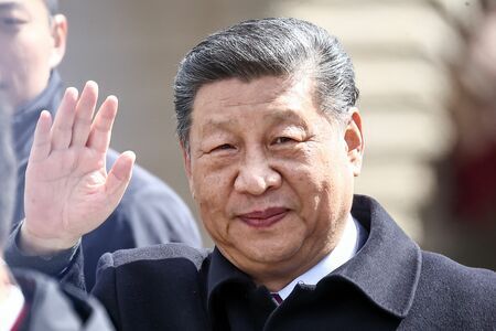 中国から日本に教育移民、背後に「洗脳教育」への絶望か…塾禁止の次は私立校閉鎖、懸念される教育水準の低下