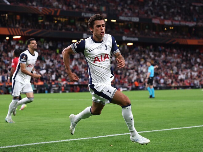 '09イングランド・リーグカップ決勝プログラムトッテナムvs ManU 09イングランド・リーグカップ決勝プログラムトッテナムvs ManU