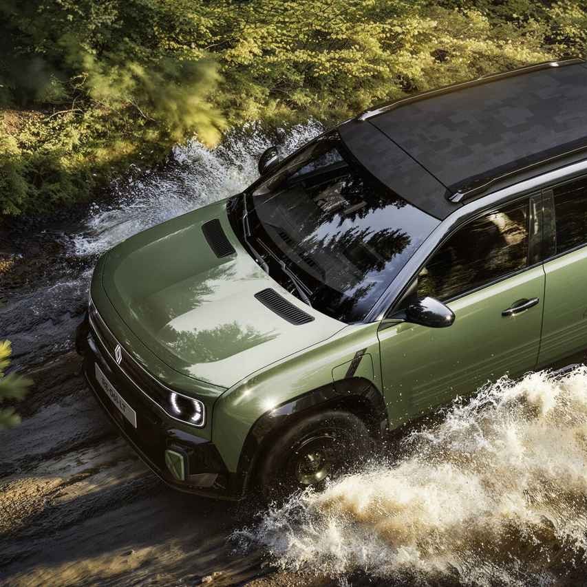 【新品未使用未開封】ルノー renault4/Vert ルノー『4』復活、次世代Bセグ電動SUVとして…グッドウッド2023