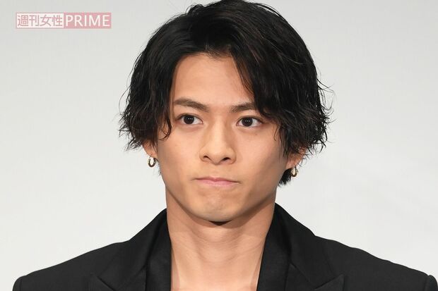 平野紫耀は「ビリオネア辞めジャニ」になる！表紙『ELLE Japon