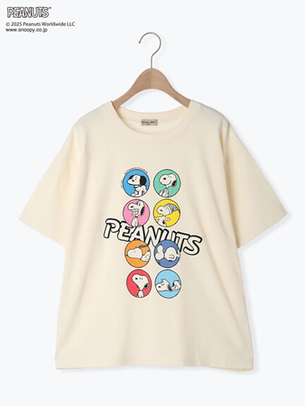 ヌーピーです。 スヌーピーデザインのキュートなTシャツが「Samansa Mos2」から