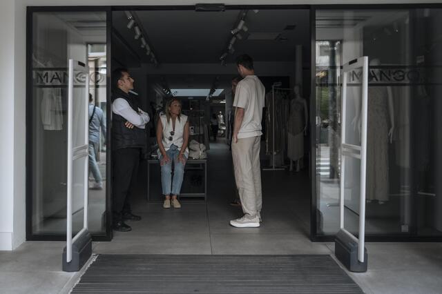 仏カンヌで大規模停電、放火か 16万世帯、映画祭に影響も 仏カンヌで大規模停電、放火か 16万世帯、映画祭に影響も