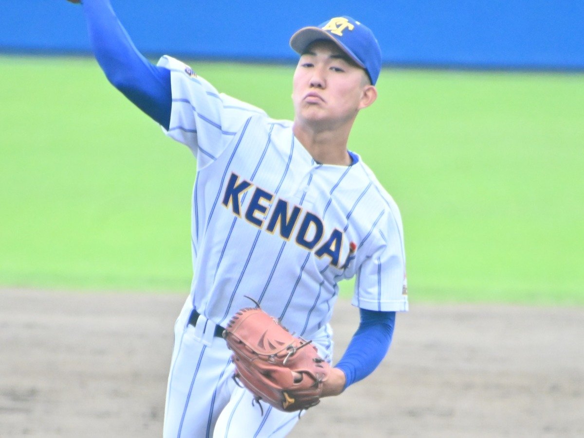 健大高崎野球 健大高崎が決勝進出!プロ注目右腕はピンチ招くも剛球連発で2回0
