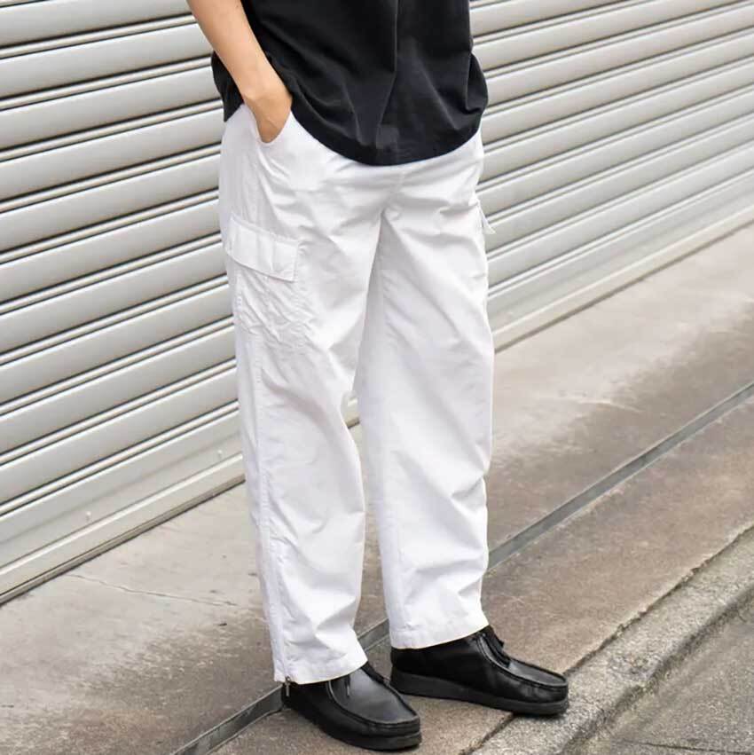 LAULENのトップスを使った人気ファッションコーディネート - WEAR