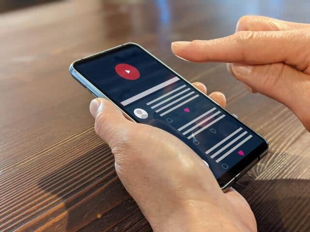 日本の「デジタル赤字」7兆円に迫る　Amazon、YouTube、TikTok...外国企業のサービスに多額の支払い