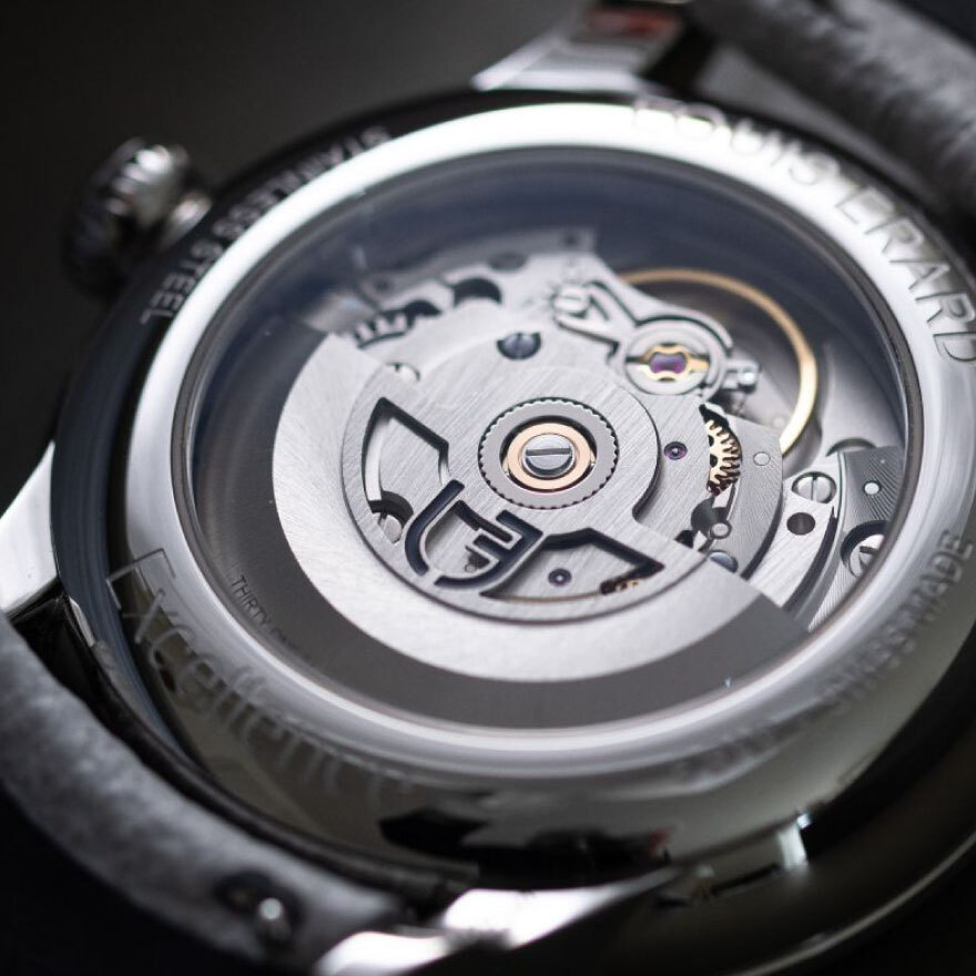 Louis Erard 自動巻き時計 ステンレス　(現在不動につきジャンクで) Louis Erard 自動巻き時計 ステンレス (現在不動につきジャンク
