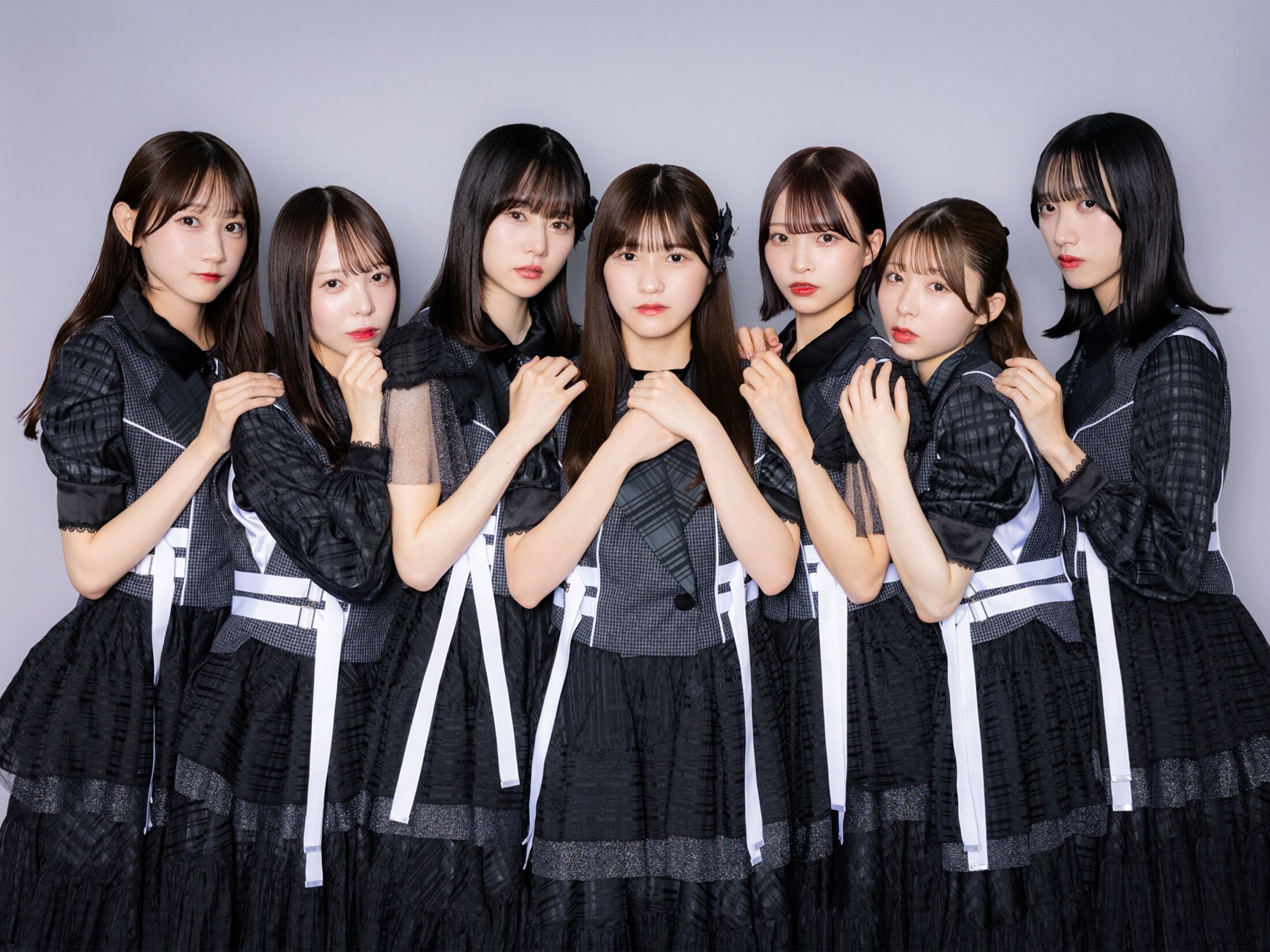 異彩を放ちつつ人気急上昇中！ 表現するアイドル・AsIs(アズイズ
