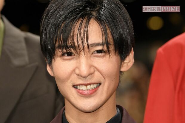 Amazon.co.jp: Snow Man 公式 生 写真（目黒蓮）SM03234 : ホビー