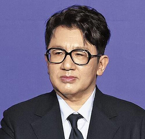 BTSら所属の韓国大手HYBE、株式上場で創業者に4000億ウォンの不公正取引疑惑