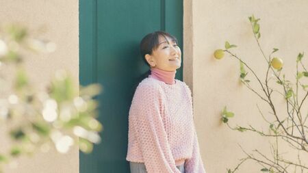 藤原美智子さん67歳「今はまだグレイヘアを選ばない」。白髪や薄毛の悩み、ヘアケア失敗談と辿り着いた《マイルール》