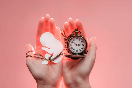 不老不死の切り札？生命に宿る「時の設計図」に挑む　ヒトは10カ月、ニワトリは18日…なぜ妊娠期間は種ごとに違う(JBpress)