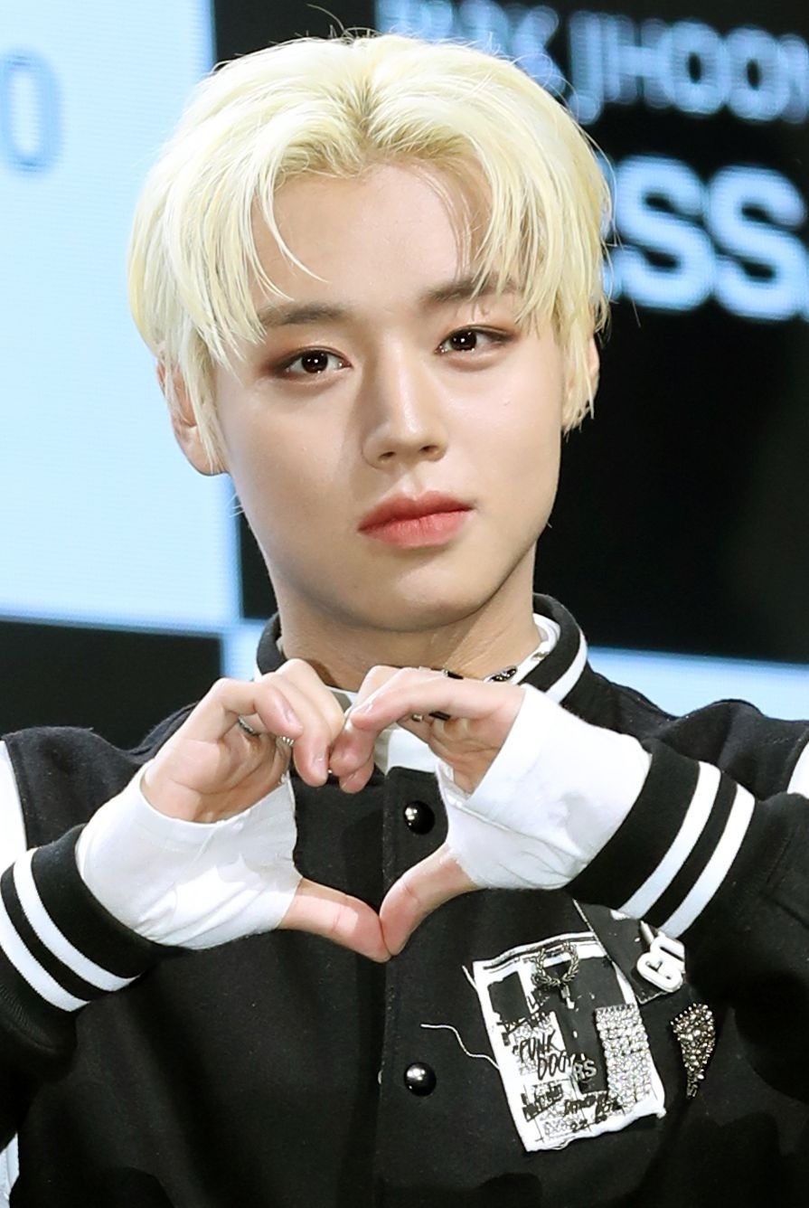 パクジフン(WANNA ONE) 弱いヒーロー」主演！ 元Wanna Oneパク・ジフンのビジュアル変遷