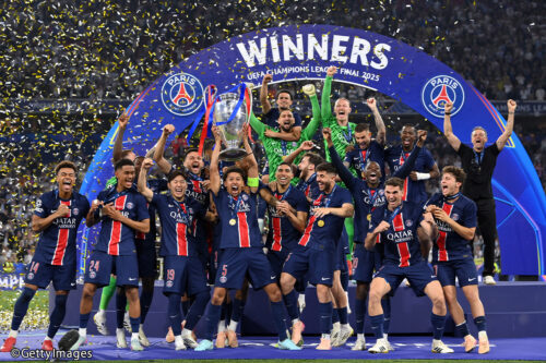 波*平様 2024 パリ・サンジェルマンFC (H) デジレ・ドゥエ CL Fi デジレ・ドゥエ - Wikipedia