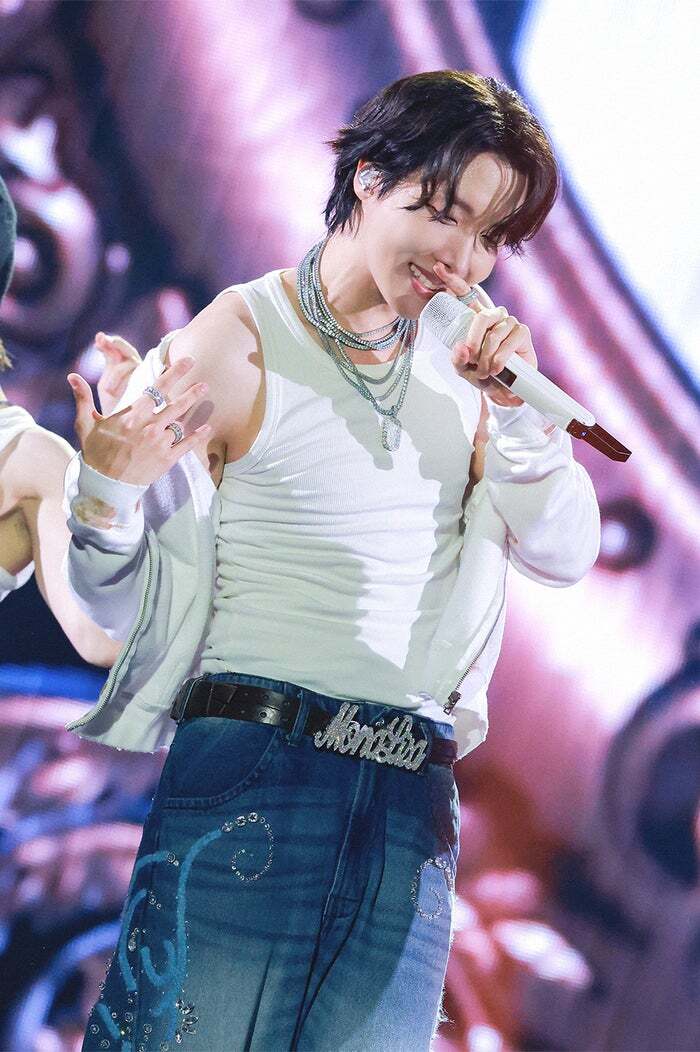 BTS・J-HOPE、初単独ワールドツアー日本最終公演で涙「本当に