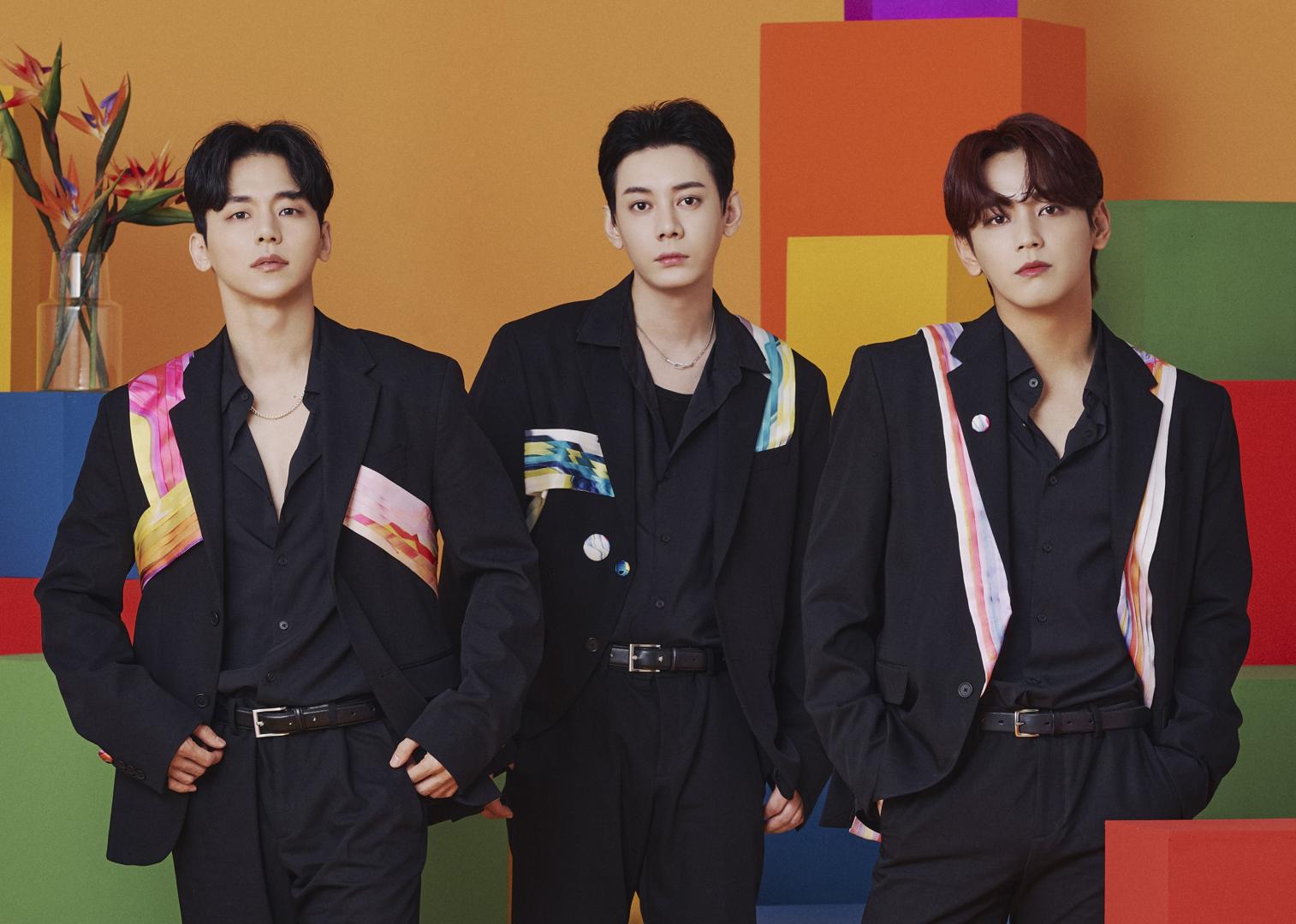 値下げ！K-pop MYNAME CD Amazon.co.jp: 【Amazon.co.jp限定】VIVID (通常盤) - MYNAME