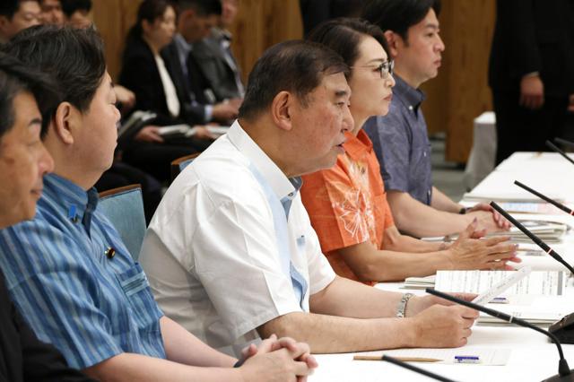 就職氷河期世代の支援案をとりまとめ　家計改善や公営住宅の提供など