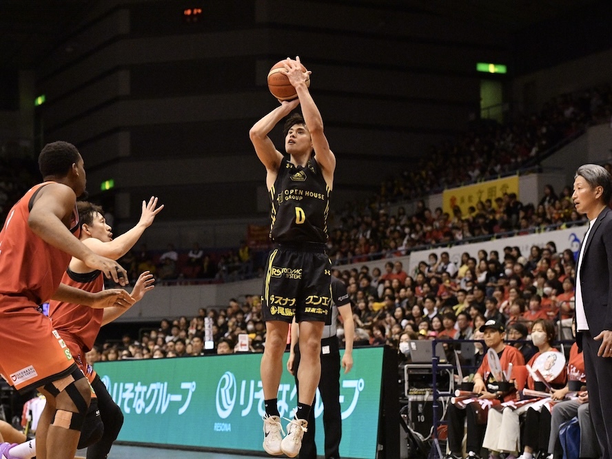 群馬クレインサンダーズ☆藤井祐眞選手 (ユニフォーム・タオル