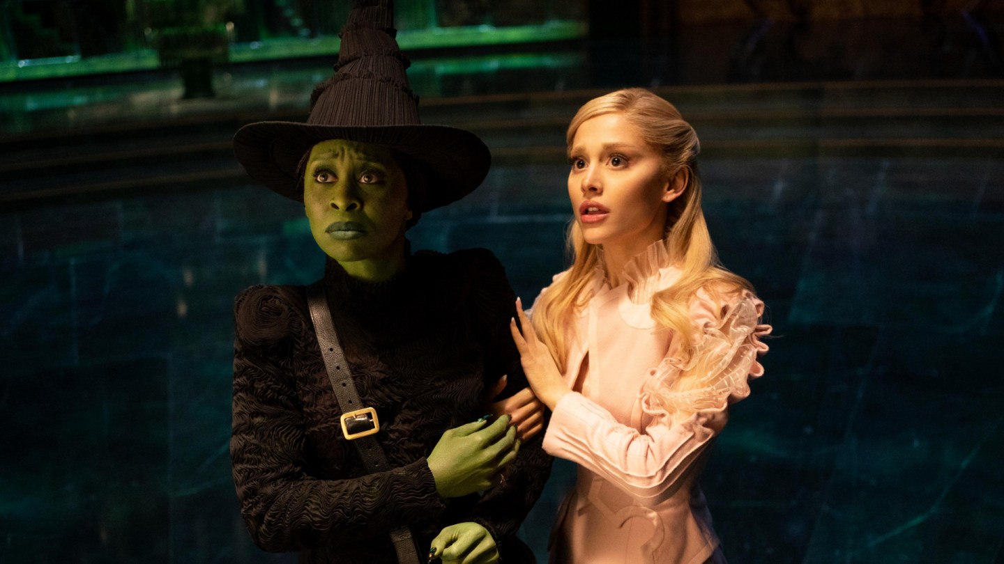 ★wickedウィキッドふたりの魔女　エルファバ　グリンダ3点セット★ 映画『ウィキッド ふたりの魔女』の一番くじが新登場