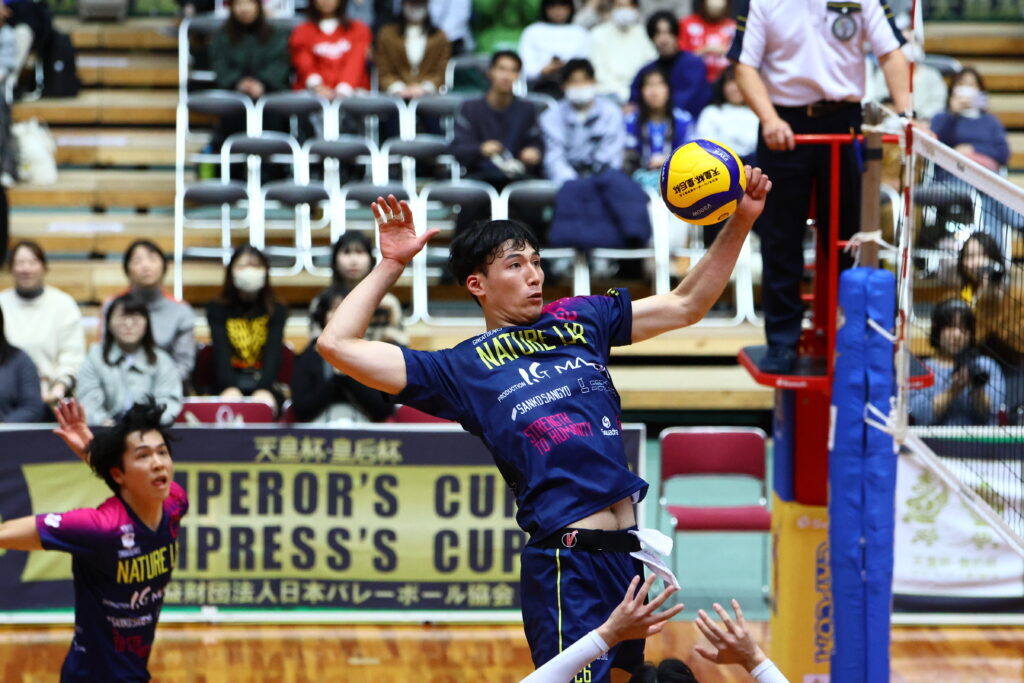 東京グレートベアーズが日本代表初選出のMB伊藤吏玖との契約継続