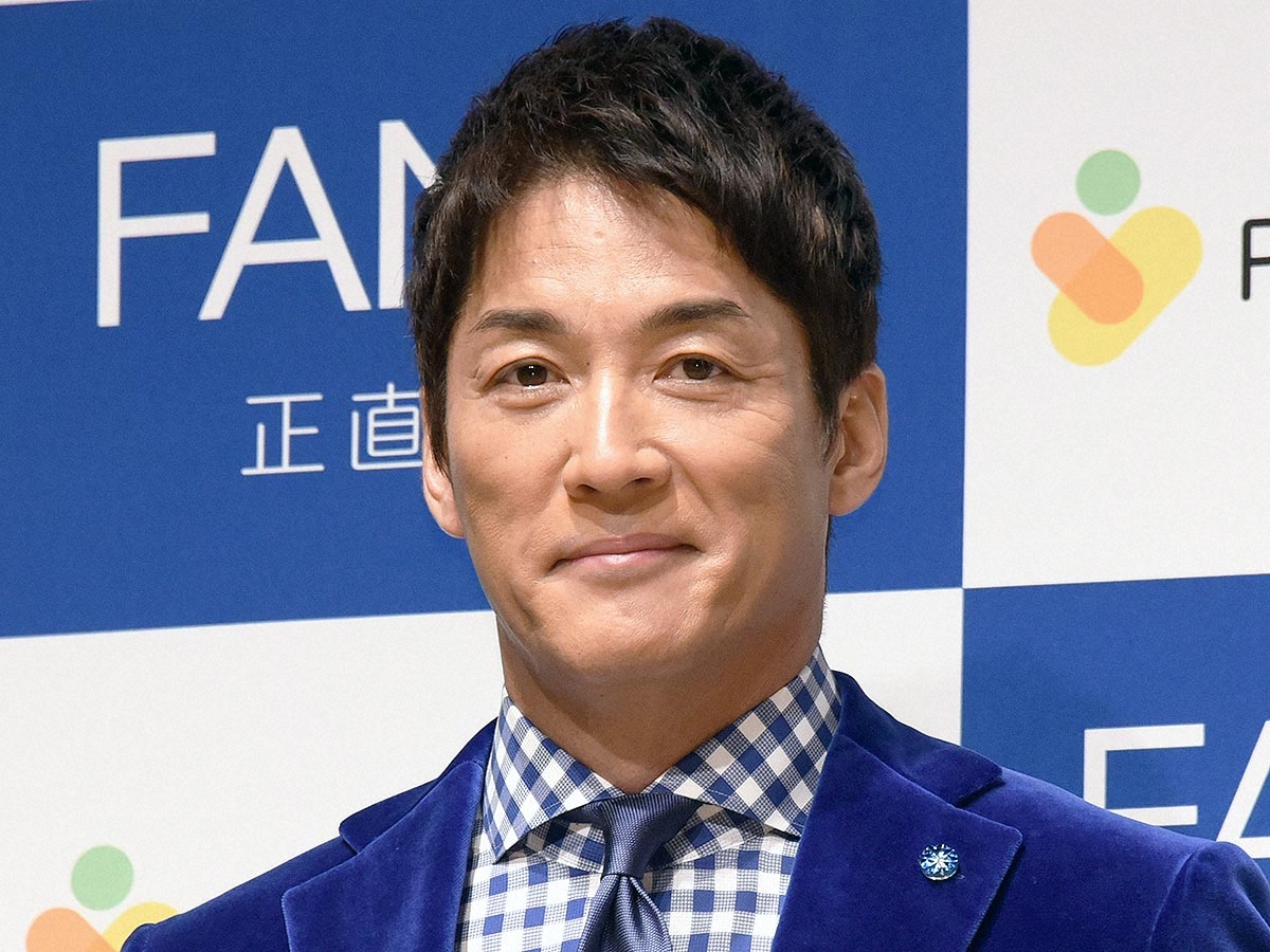 テレビ番組に出演し、父・長嶋茂雄氏について語る長嶋一茂氏