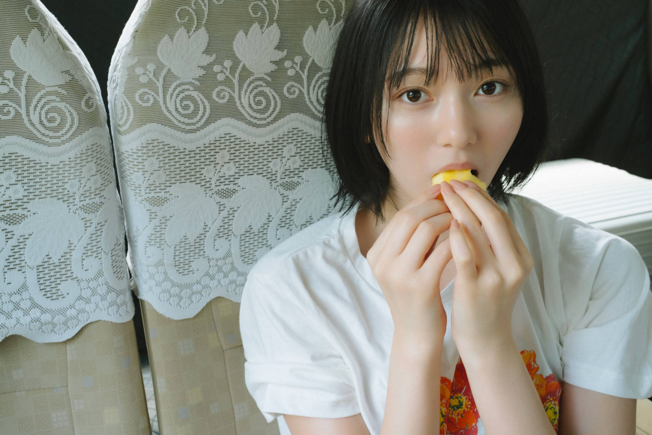アイドル史上最高傑作”熊澤風花、2nd写真集タイトルが決定＆表紙