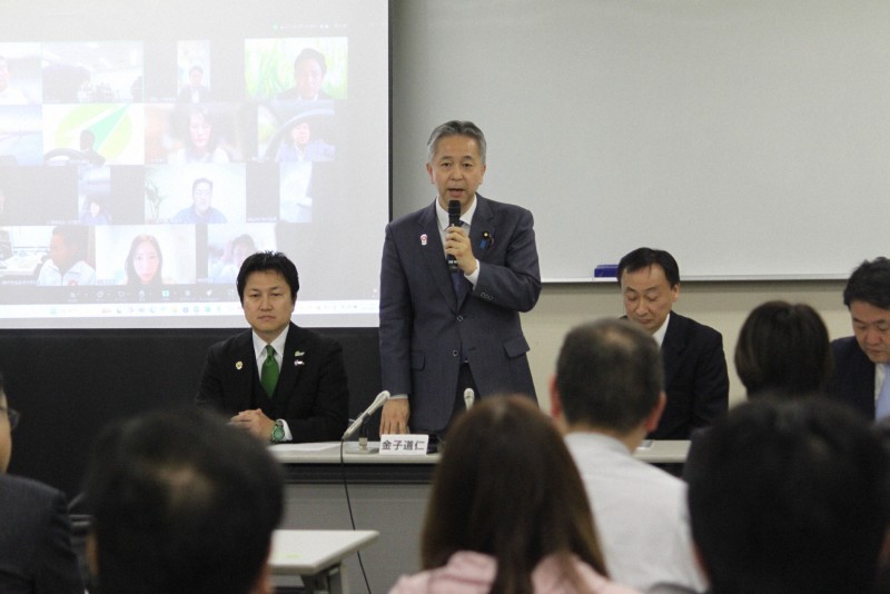 兵庫維新の会 金子道仁代表、神戸市中央区での全体会議にて（2025年4月27日）