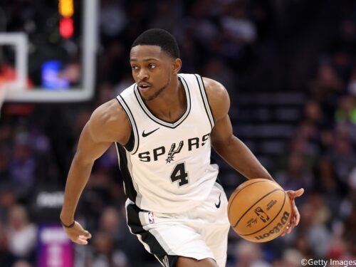 スパーズのディアロン・フォックスが左手小指を手術か | NBA Rakuten