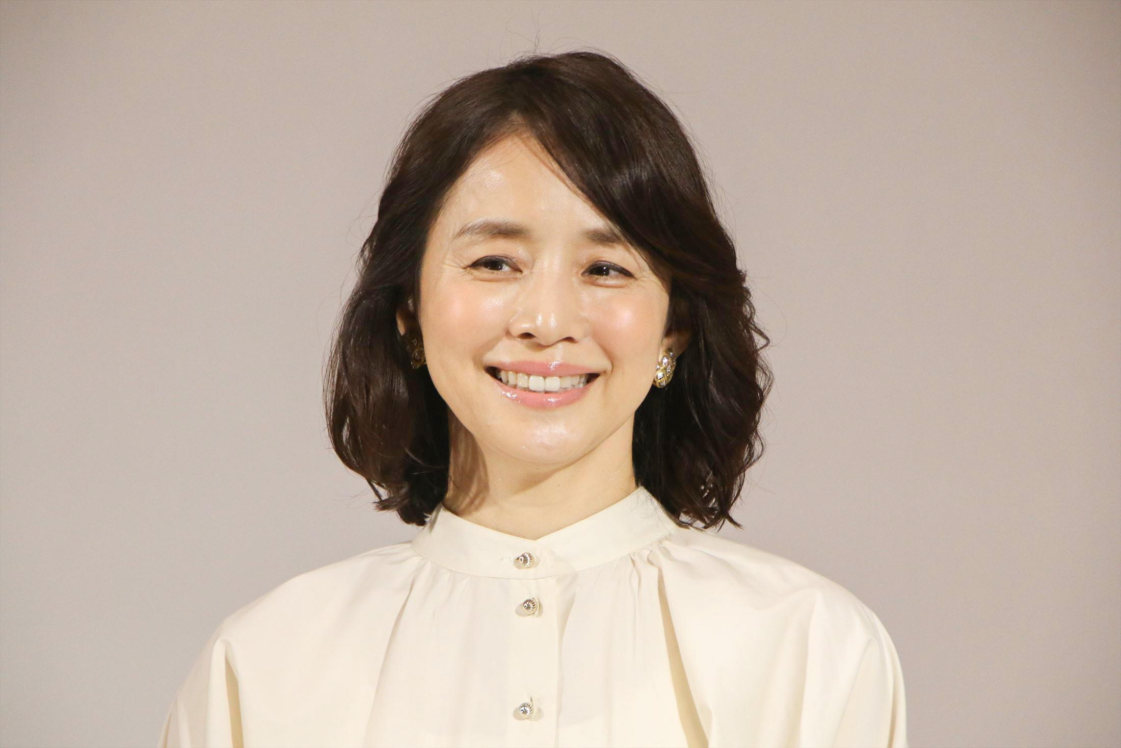【N★】くすみグリーンのオーバーダイ　　石田ゆり子さんNo.530 石田ゆり子＞トレーニング動画2本を公開 「週2回。コツコツ