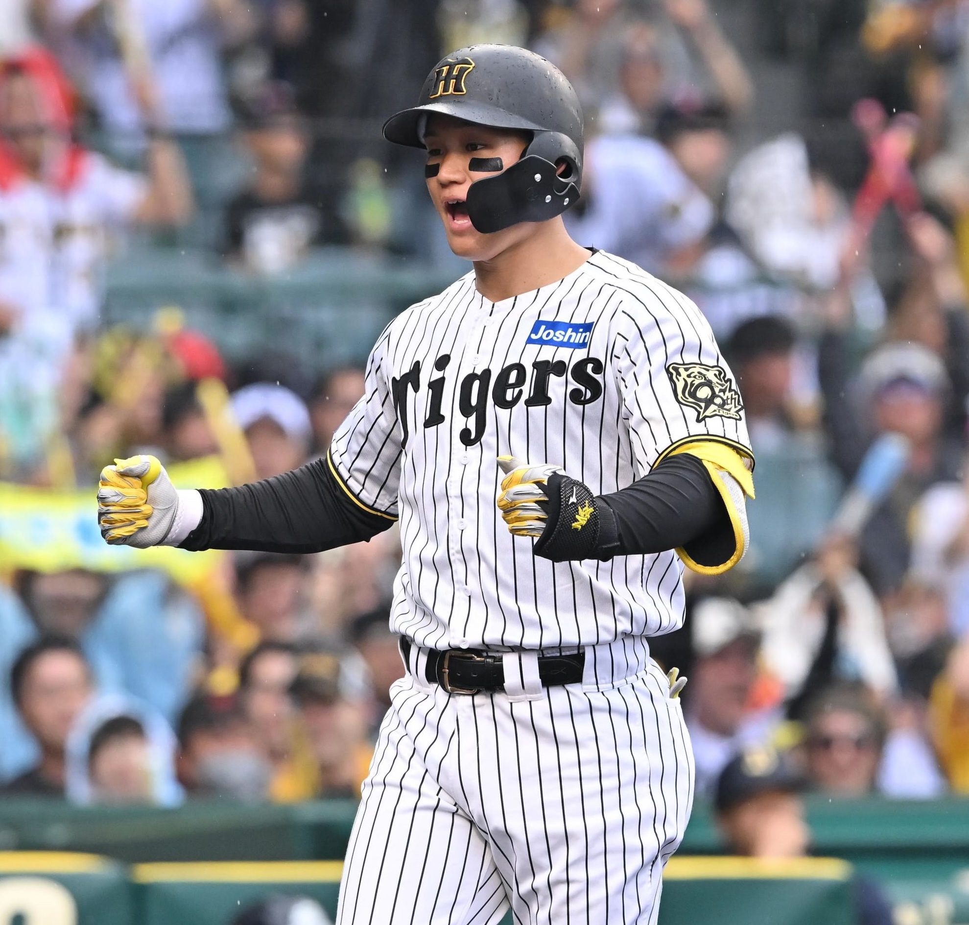 阪神　森下1（Ｌ） 阪神タイガース #1 森下翔太 缶バッジ（顔デザイン）の通販