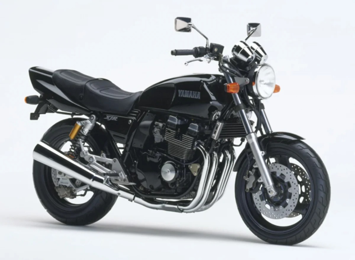 21年放置XJR400レストア⑨】キャブ塗装したり、錆びまくりの