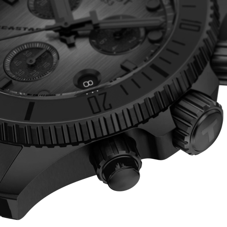 小ぶりな38mm、オールブラックなど全6種【300m防水クロノグラフ