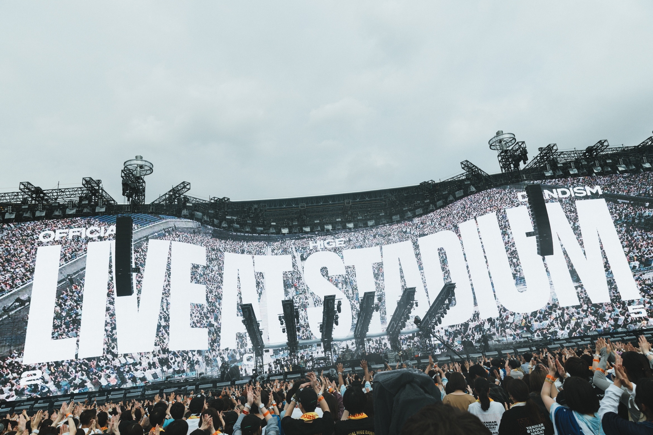 Official髭男dism | OFFICIAL HIGE DANDISM LIVE at STADIUM