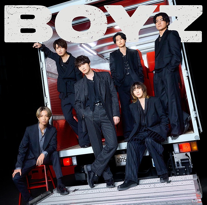 SixTONESが魅せる多彩な活動と話題のシングル『BOYZ』首位独走